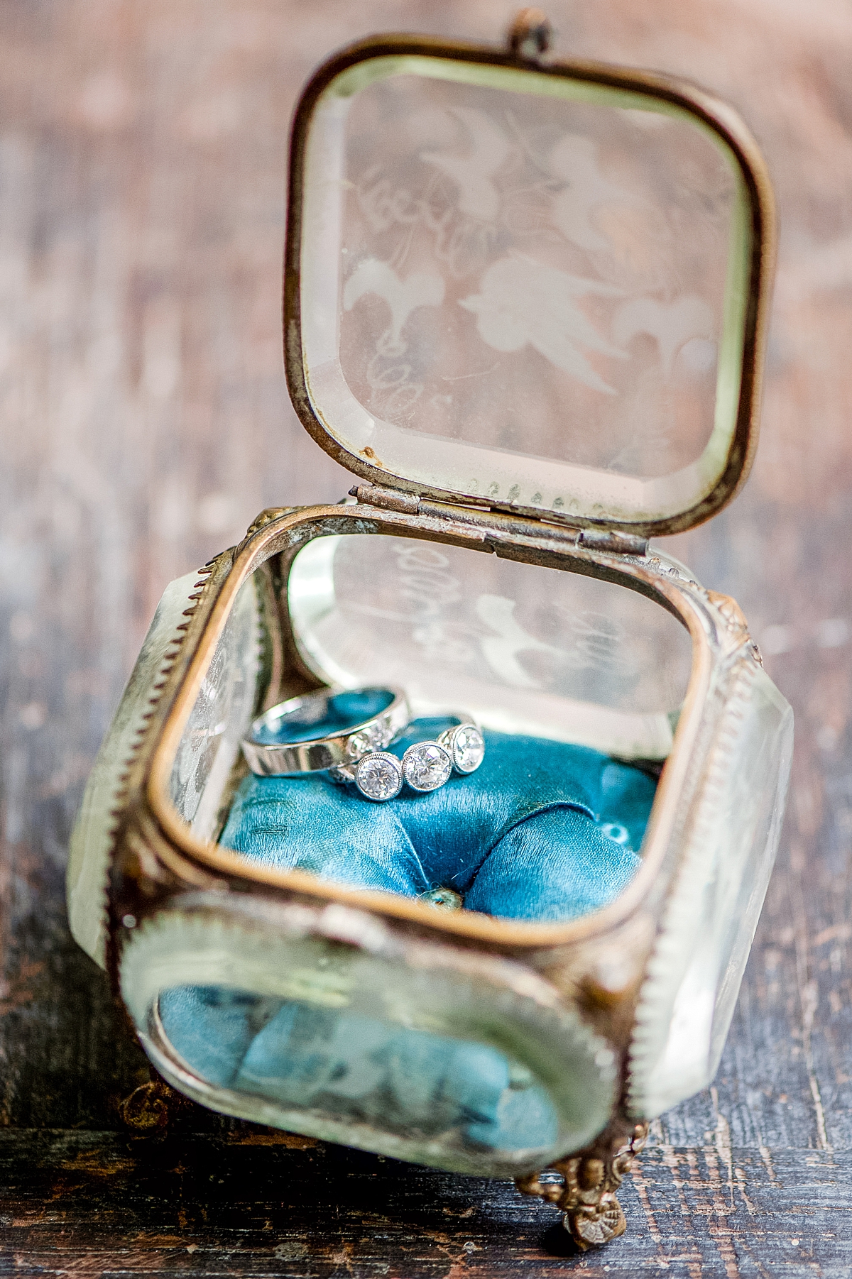 vintage crystal ring box with wedding bands